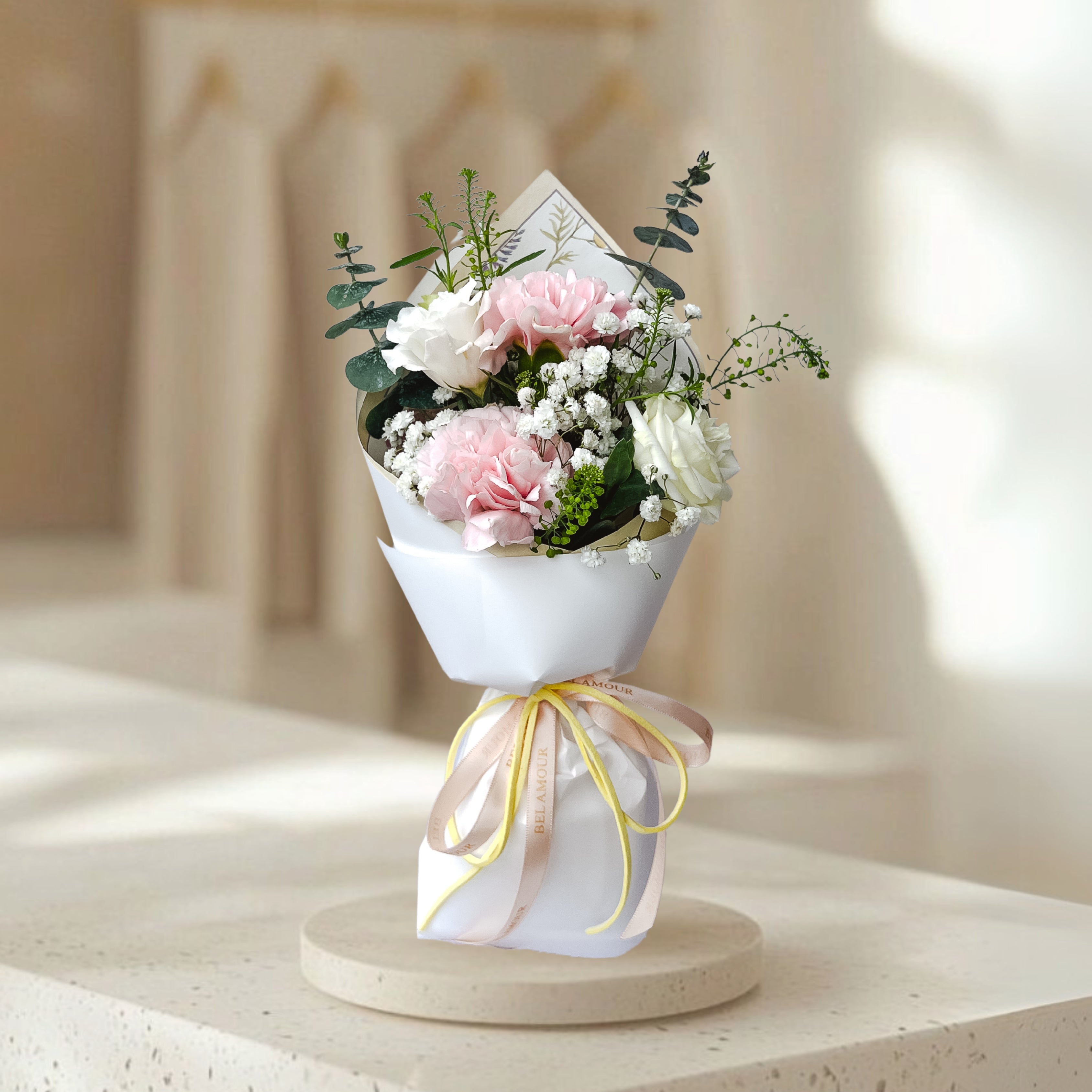 [Fresh Flowers] Elegant Embrace